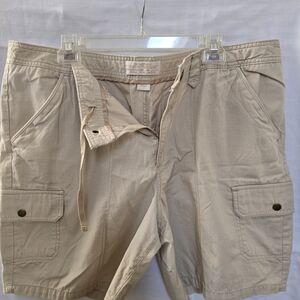 Eddie Bauer Beige/Tan Cargo Shorts with Drawstring Waist
